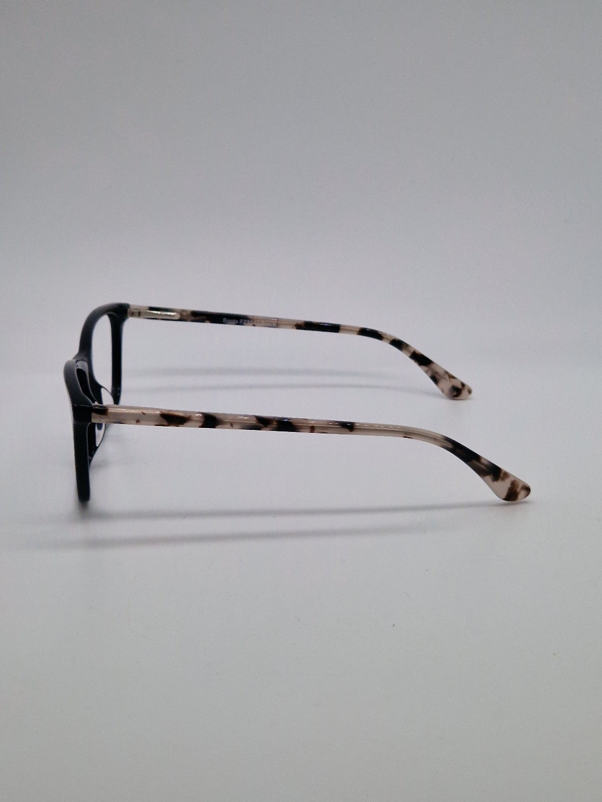 Boots F23040 Black - Eyeglasses frames