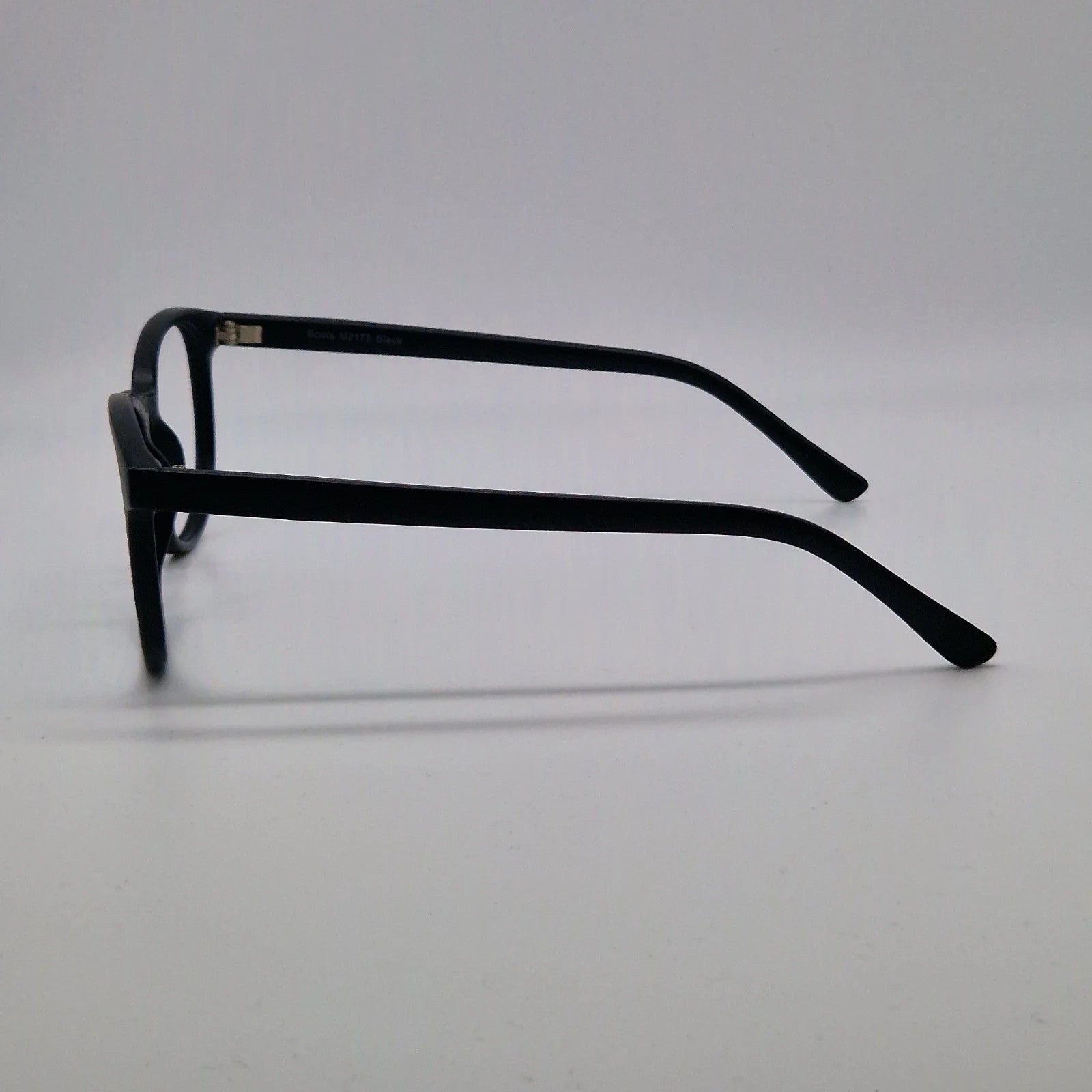 Boots M2175 Black - Eyeglasses frames
