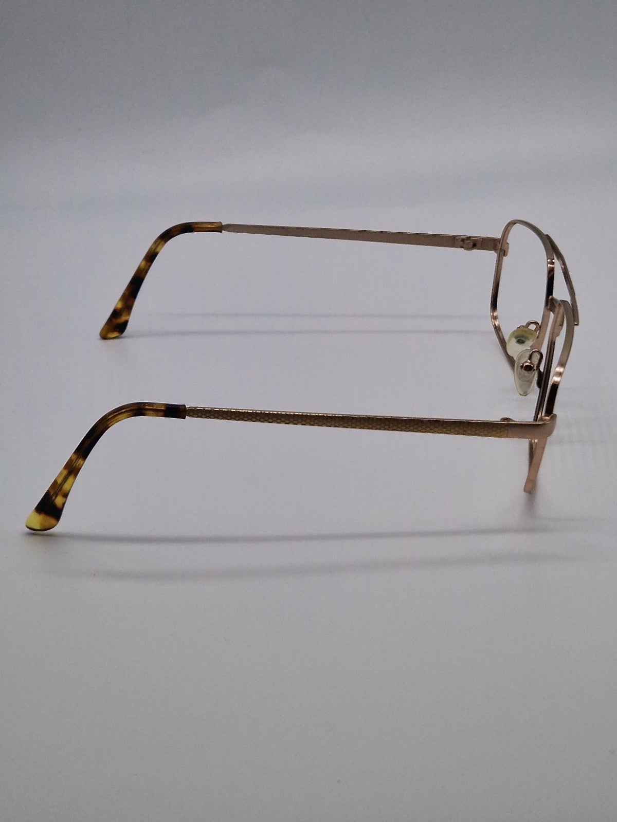 Boots Dexter11185 Gold Colour - Eyeglasses frames 
