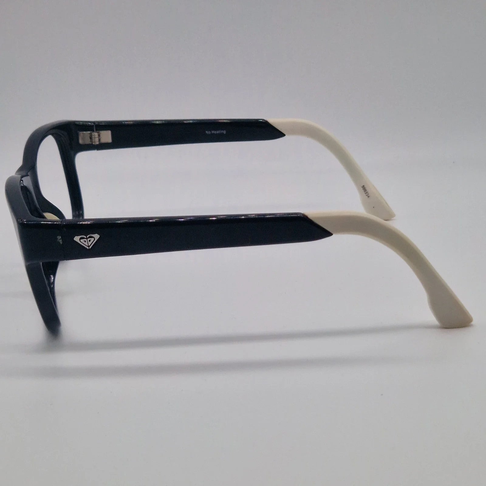 Specsavers Roxy Sun Rx 20 30800137 Black - Eyeglasses frames